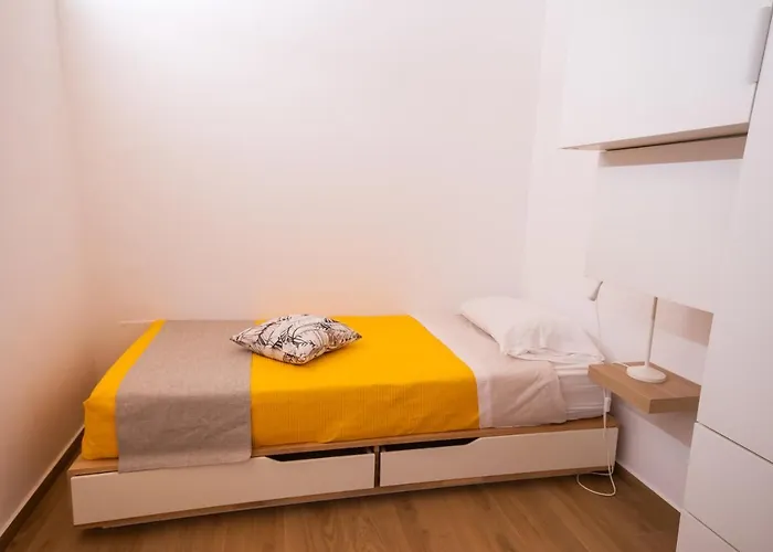 White Home